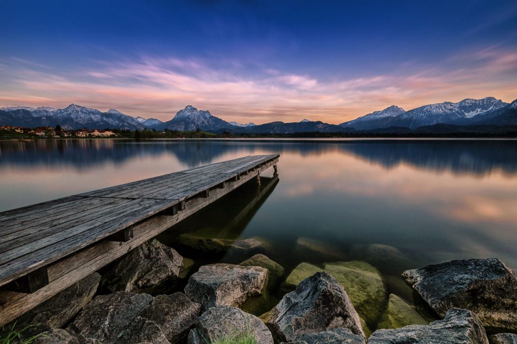 Hopfensee im Allgäu zum Sonnenuntergang